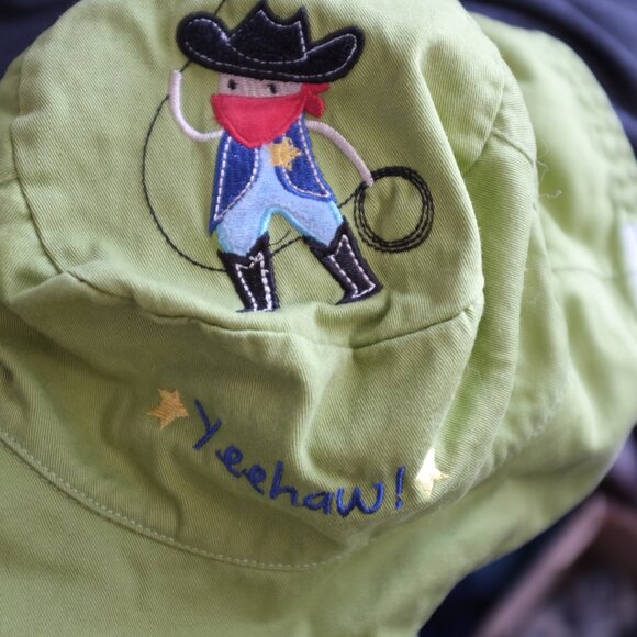 FlapJackKids Sun bucket Hat w Chin Strap Reversible Cowboy Horse UPF 50 2-4 Year - Picture 3 of 6